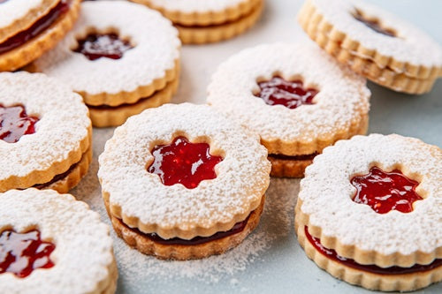 Almond Raspberry Lizner Cookies